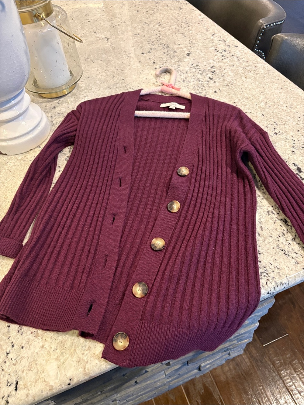 LOFT Ribbed Button-Front Cardigan in Wine